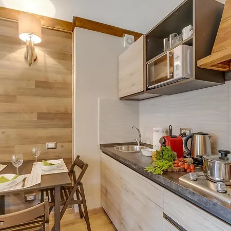 Abeti Mountain View - Happy